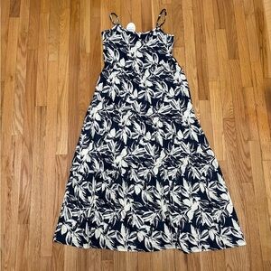 Elegant Navy and White Leaf Print Maxi Dress